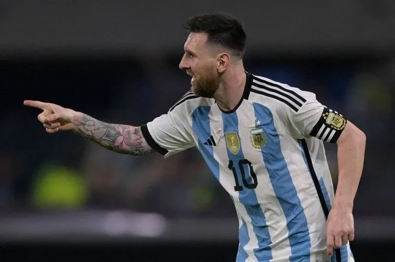 Messi chiquito meme ngộ nghĩnh, chắc chắn bạn sẽ yêu thích ngay lập tức.