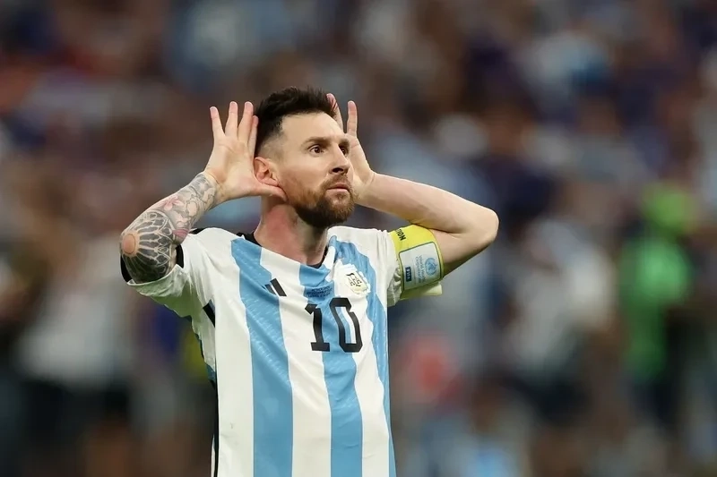 Messi meme template cực kỳ dễ thương và ngộ nghĩnh, không thể bỏ qua.