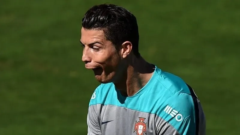 Chúc mừng sinh nhật cùng ronaldo happy birthday meme